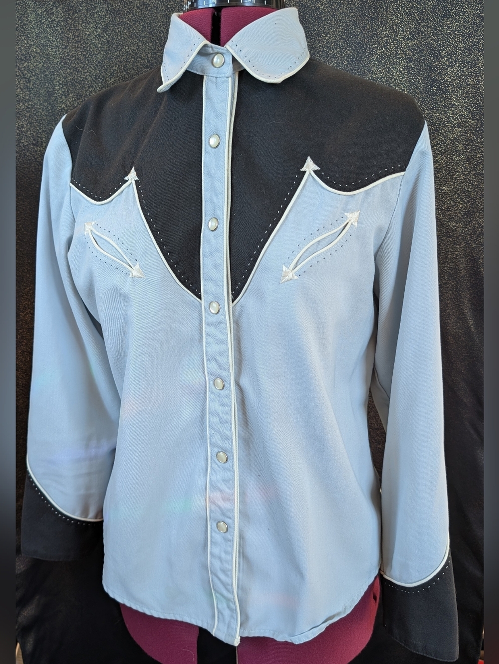 Vintage Two-Tone Light Blue and Black Western Button-Down Shirt